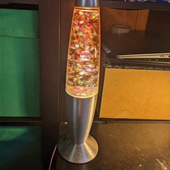 PINK SPARKLE LAVA LAMP TEENS DECOR - Picture 2 of 4